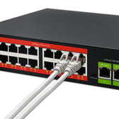 Switch niezarządzalny Qoltec przełącznik sieciowy Fast Ethernet PoE | 16x RJ45 10/100 Mb/s | 2x RJ45 Uplink 1000 Mb/s | 1x SFP 1000 Mb/s