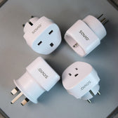 Adapter podróżny Savio AP-02 gniazdo UK - wtyk EU