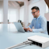 Switch niezarządzalny Qoltec przełącznik sieciowy 5 x port RJ45 | 100Mbps | Fast Ethernet | LAN
