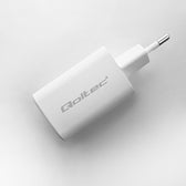Ładowarka sieciowa Qoltec 65W GaN ULTRA | 5-20V | 2.25-3.25A | 1 x USB typ C PD | 1 x USB QC 3.0 | Biała