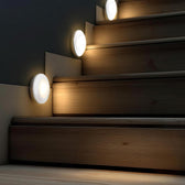 Zestaw 6 lamp LED Maclean MCE165 z pilotem na baterie 3xAAA