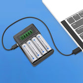 Ładowarka Qoltec do akumulatorków Ni-MH typu R03 AAA R6 AA | LCD | Kabel USB