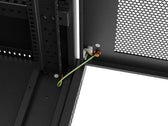 Szafa instalacyjna Rack Lanberg stojąca 19" 32U 600x800 czarna drzwi perforowane LCD (flat pack)